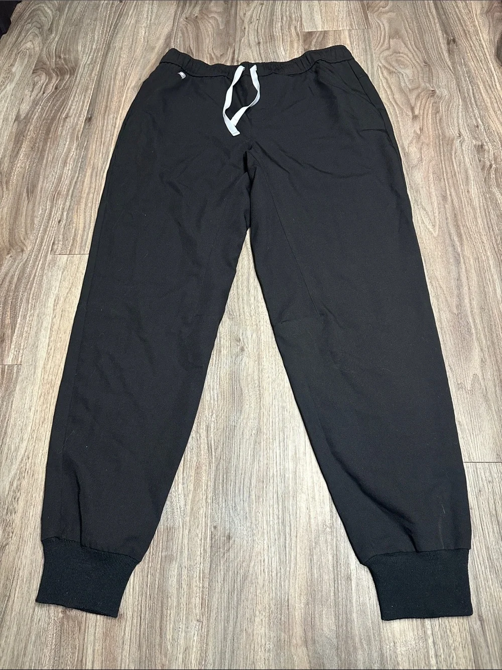 FIGS Men’s Technical Collection Black Jogger Scrub Pants L Style MXXSW2004.